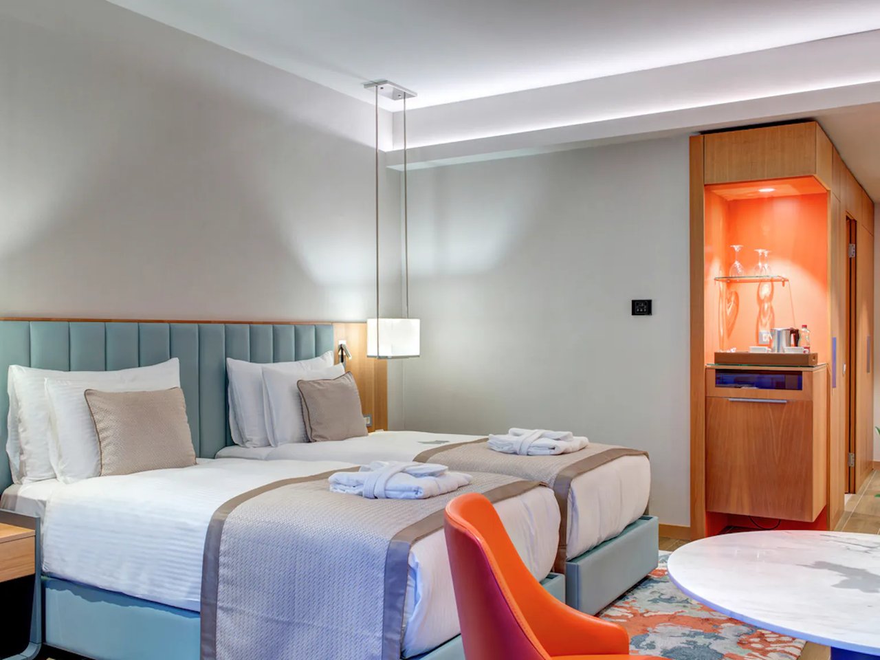 Standard Room Park View with 1 King Size Bed